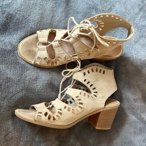 Brash Size 9 Women’s Lace Up Heel